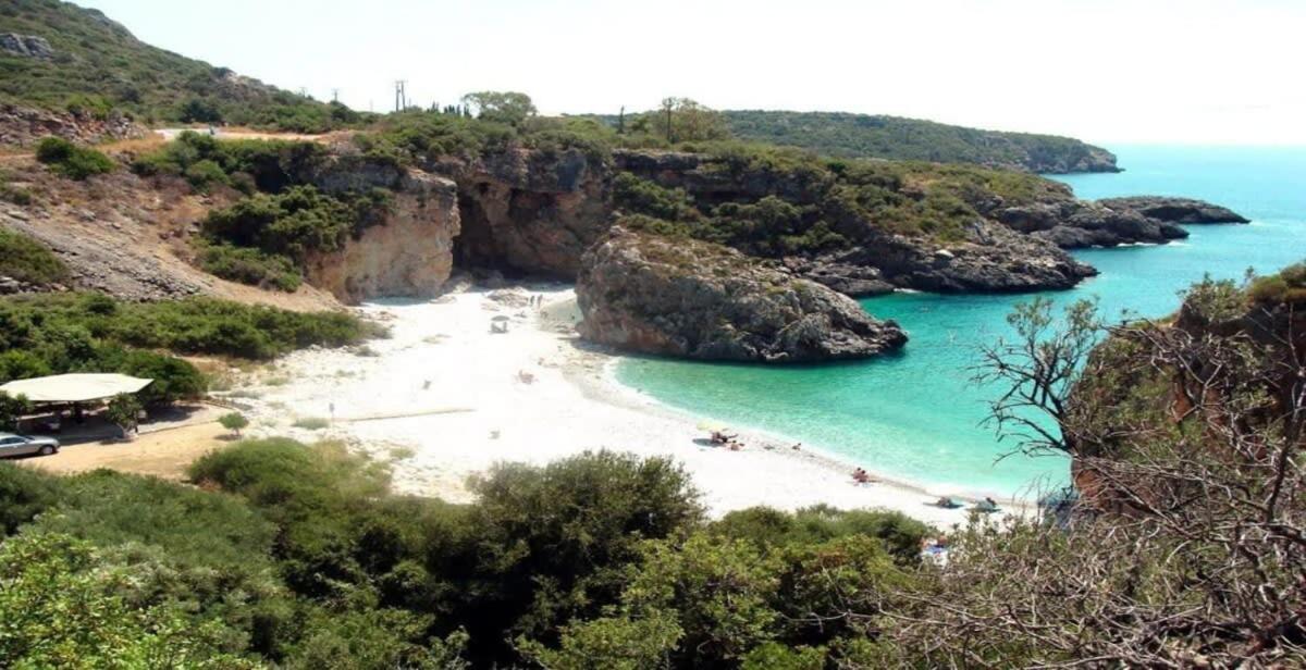 Mani's Garden Paradise - Elia Secluded Retreat *