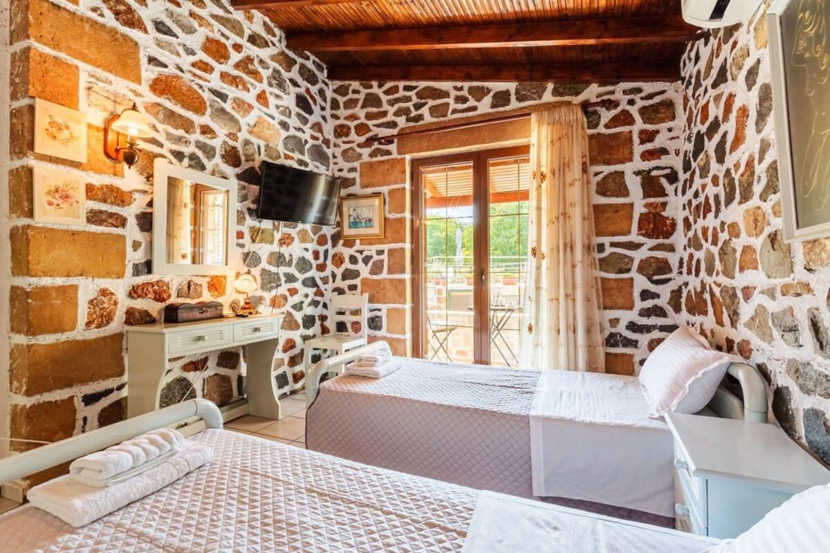 Mani's Garden Paradise - Elia Secluded Retreat Σπίτι διακοπών *